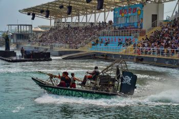 26cf8ba911dbeaf6ce0cce7f84c33a05.jpg 風暴.jpg